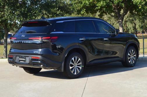 2025 INFINITI QX60 Pure
