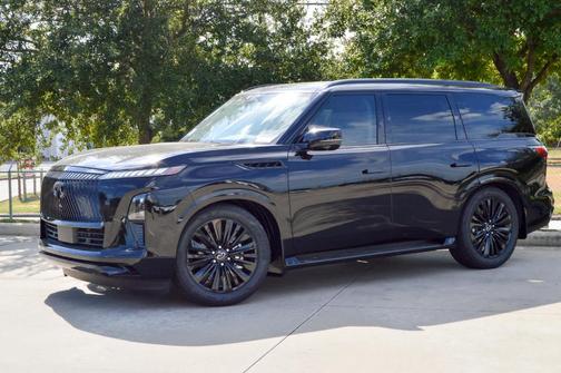 2026 INFINITI QX80 Luxe