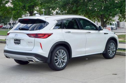 2025 INFINITI QX50 Luxe