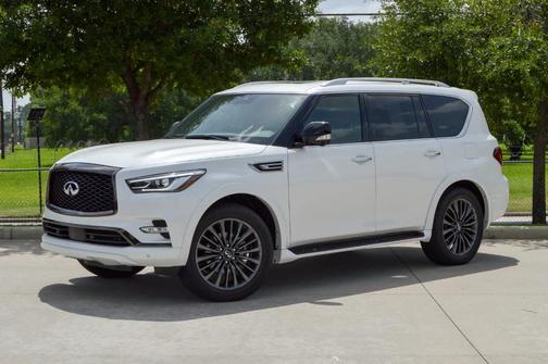 2024 INFINITI QX80 SENSORY