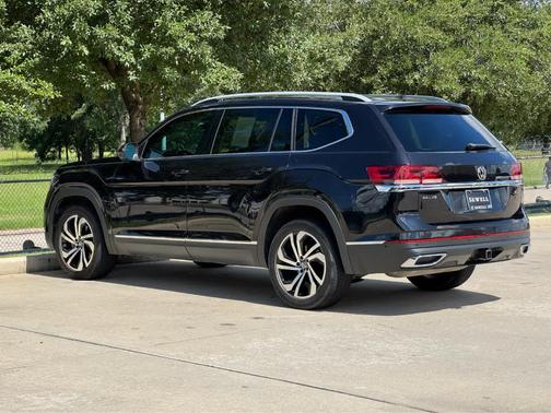 Deep Black Pearl Effect 2021 Volkswagen Atlas 3.6L SEL Premium