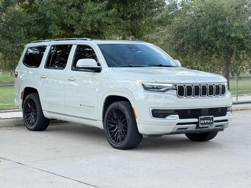 2022 Jeep Wagoneer Series III