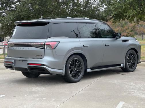 2026 INFINITI QX80 SPORT