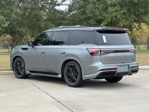 2026 INFINITI QX80 SPORT