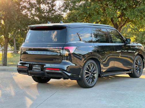 2026 INFINITI QX80 AUTOGRAPH