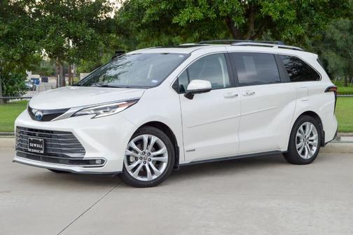 2021 Toyota Sienna L