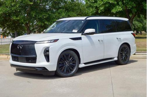 2025 INFINITI QX80 Luxe