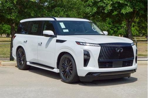 2025 INFINITI QX80 Luxe