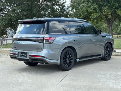 2026 INFINITI QX80 AUTOGRAPH