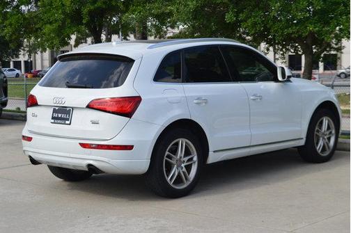 2016 Audi Q5 2.0T Premium Plus