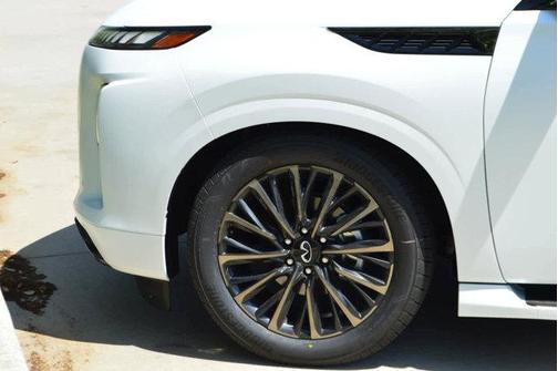 2025 INFINITI QX80 AUTOGRAPH