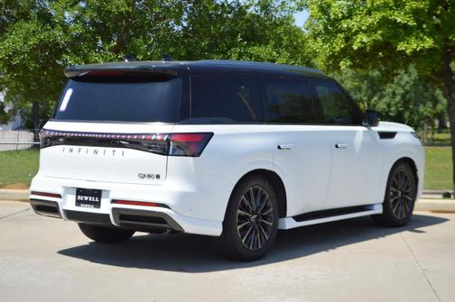 2025 INFINITI QX80 AUTOGRAPH