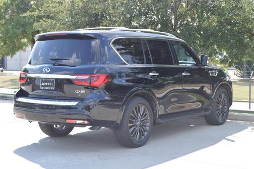 2022 INFINITI QX80 SENSORY