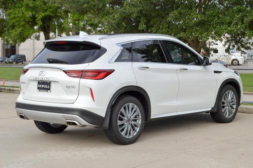 2025 INFINITI QX50 Luxe