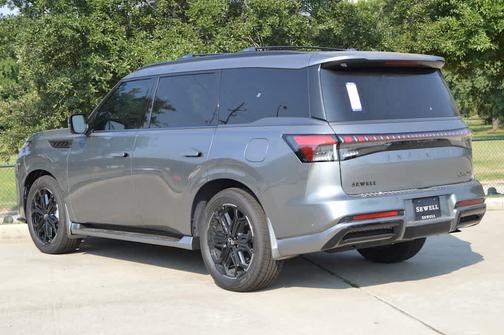 Dynamic Metal 2026 INFINITI QX80 SPORT
