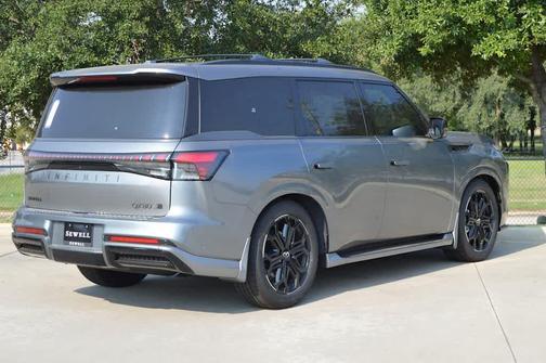 Dynamic Metal 2026 INFINITI QX80 SPORT