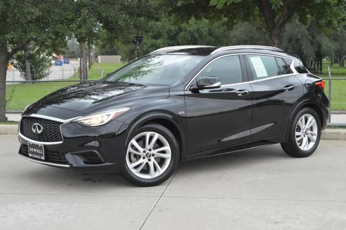 2019 INFINITI QX30 Luxe