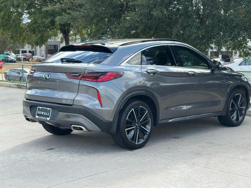 2023 INFINITI QX55 ESSENTIAL