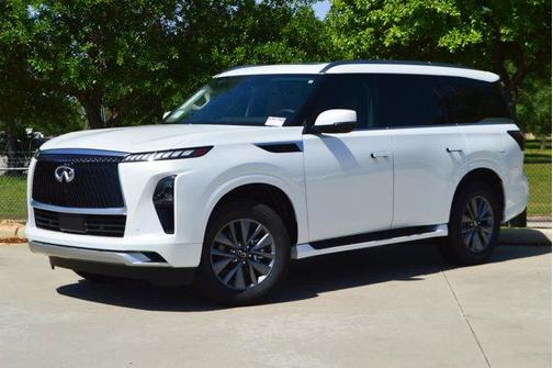 2025 INFINITI QX80 PURE