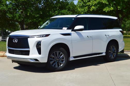 2025 INFINITI QX80 PURE