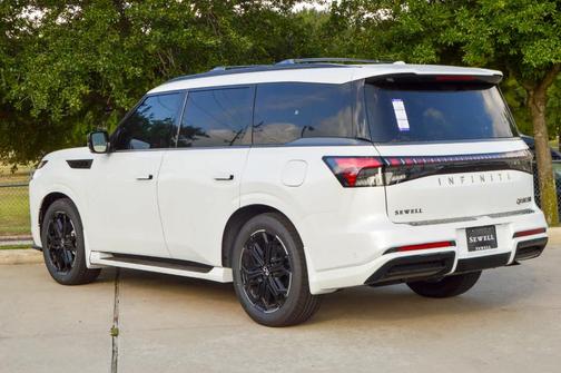 2026 INFINITI QX80 SPORT