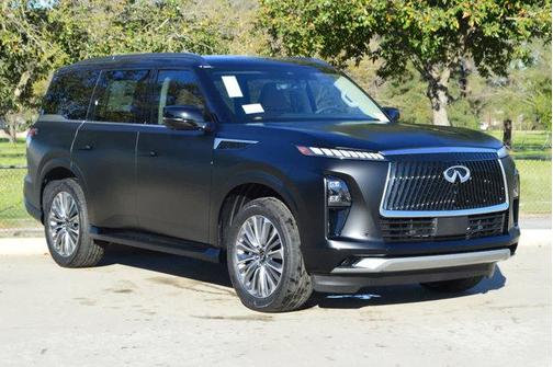 2025 INFINITI QX80 Luxe