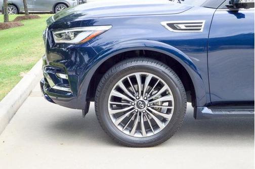 2021 INFINITI QX80 SENSORY