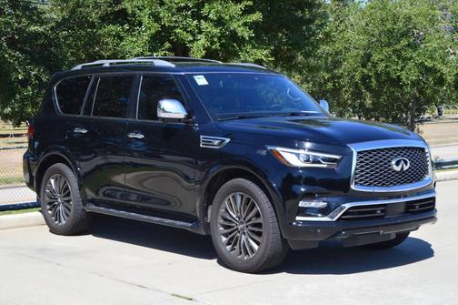 2023 INFINITI QX80 SENSORY