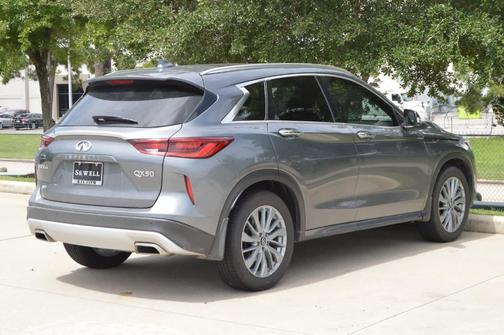 2025 INFINITI QX50 Luxe