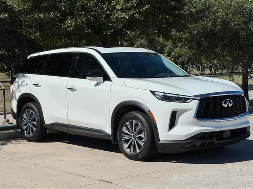 2025 INFINITI QX60 Pure