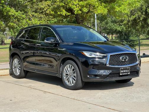 2023 INFINITI QX50 Pure