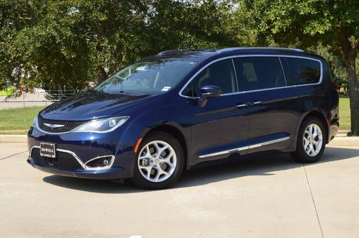 2020 Chrysler Pacifica Touring-L Plus