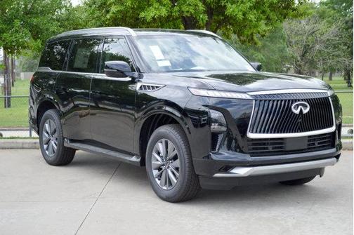 2025 INFINITI QX80 PURE