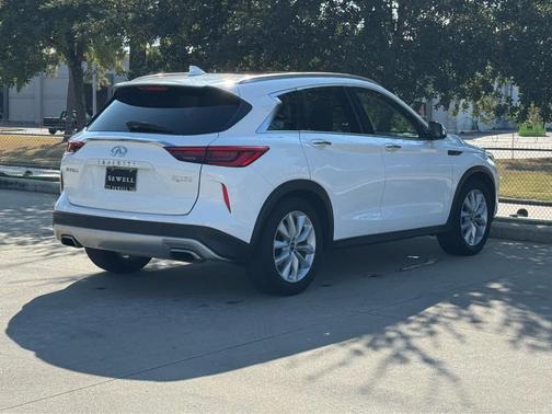 2019 INFINITI QX50 ESSENTIAL