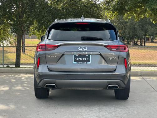 2021 INFINITI QX50 Luxe