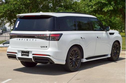 2025 INFINITI QX80 SENSORY