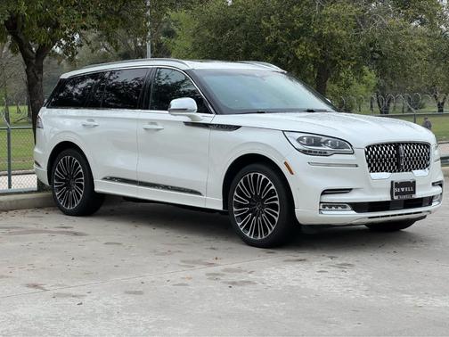 2022 Lincoln Aviator Black Label AWD