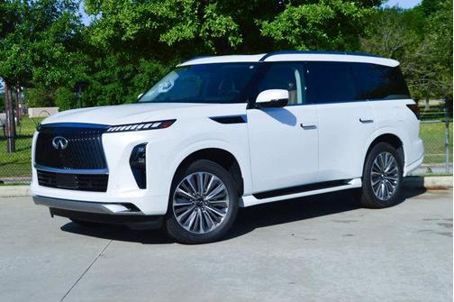 2025 INFINITI QX80 SENSORY