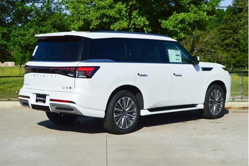 2025 INFINITI QX80 SENSORY