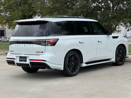 2026 INFINITI QX80 SPORT