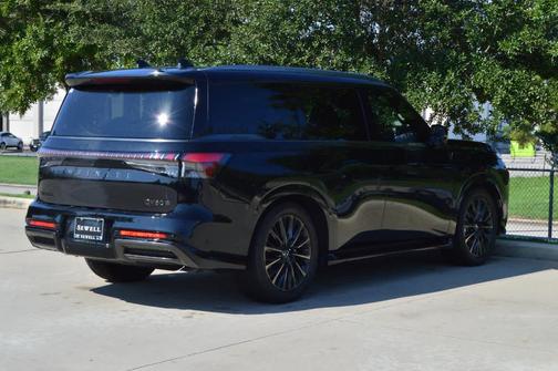 2025 INFINITI QX80 AUTOGRAPH