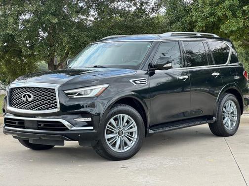 2024 INFINITI QX80 Luxe