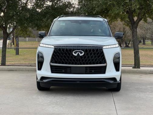 2026 INFINITI QX80 SPORT