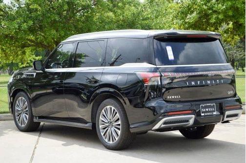 2025 INFINITI QX80 Luxe