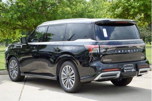 2025 INFINITI QX80 Luxe