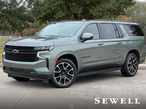 2023 Chevrolet Suburban RST