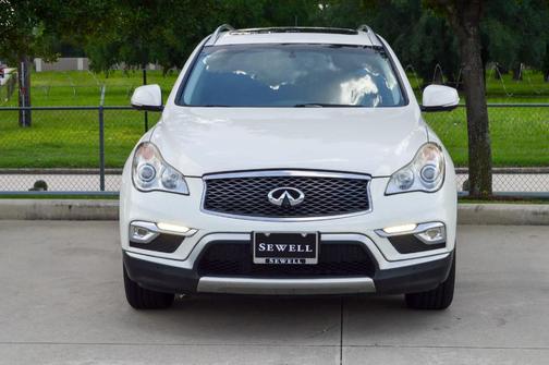 2017 INFINITI QX50 Base