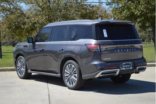 2025 INFINITI QX80 Luxe