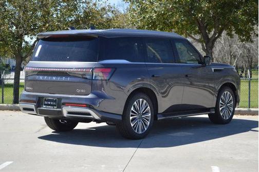 2025 INFINITI QX80 Luxe