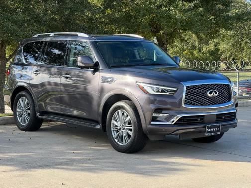 2023 INFINITI QX80 Luxe
